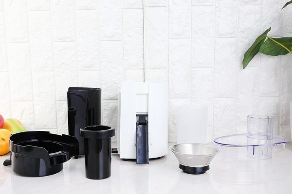 Máy ép trái cây Midea MJ-JE40